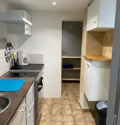 à 2 Pas Du Centre Historique Apartamento Sommières